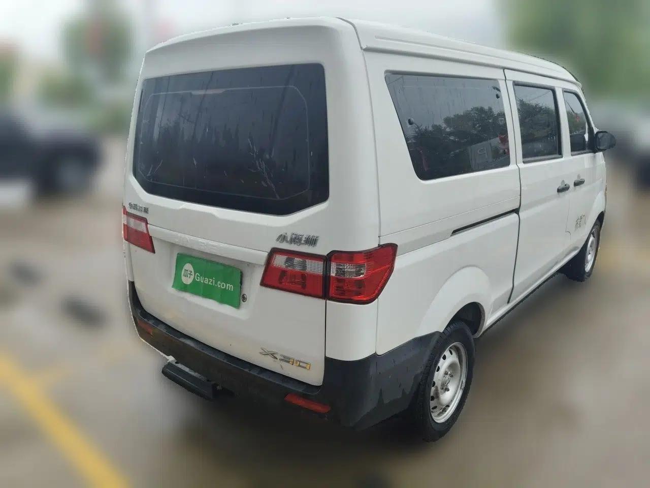 Jinbei Hiace X30 2023 1.5L Super-Comfortable Passenger Van 5/6/7-Seater Non-Air-Conditioned Version Model SWC15M — миниатюра 6