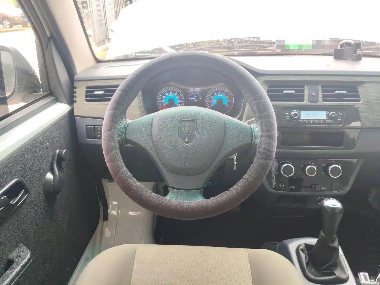 Jinbei Hiace X30 2023 1.5L Super-Comfortable Passenger Van 5/6/7-Seater Non-Air-Conditioned Version Model SWC15M — миниатюра 10