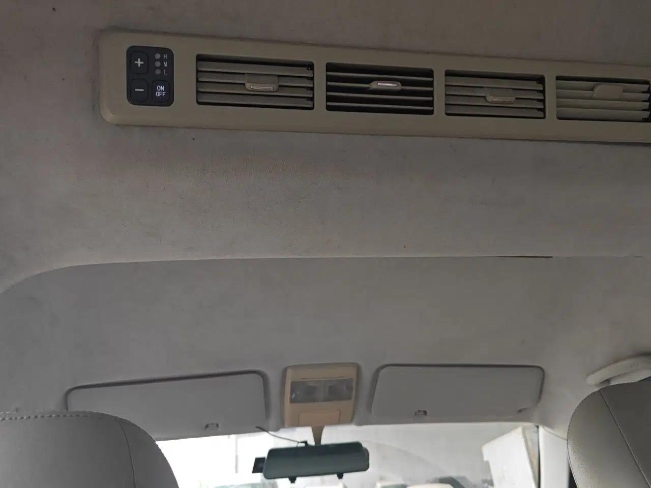 Jinbei Hiace X30 2018 1.5L Cargo Van Comfort Model DLCG14 — миниатюра 18
