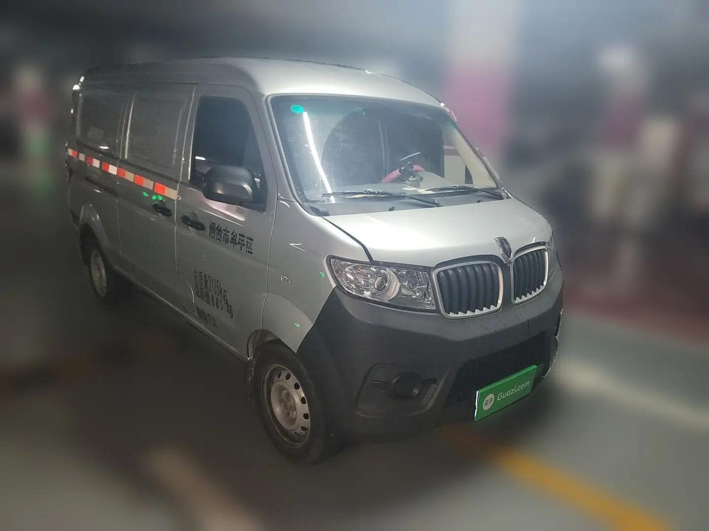Jinbei Hiace X30 2023 1.5L Super-Enjoyment Van 2/5 Seats Non-Air-Conditioned Version SWC15M — миниатюра 3