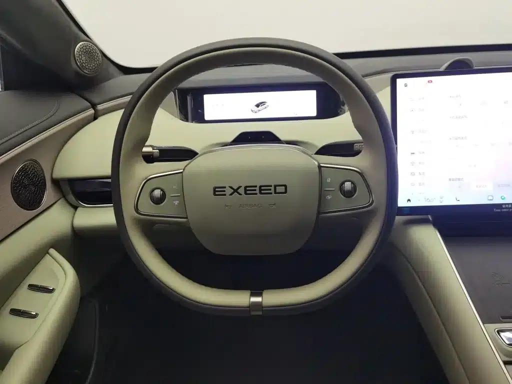 Exeed ES 2025 Range Extender Pro Highway Assist Driving — миниатюра 11