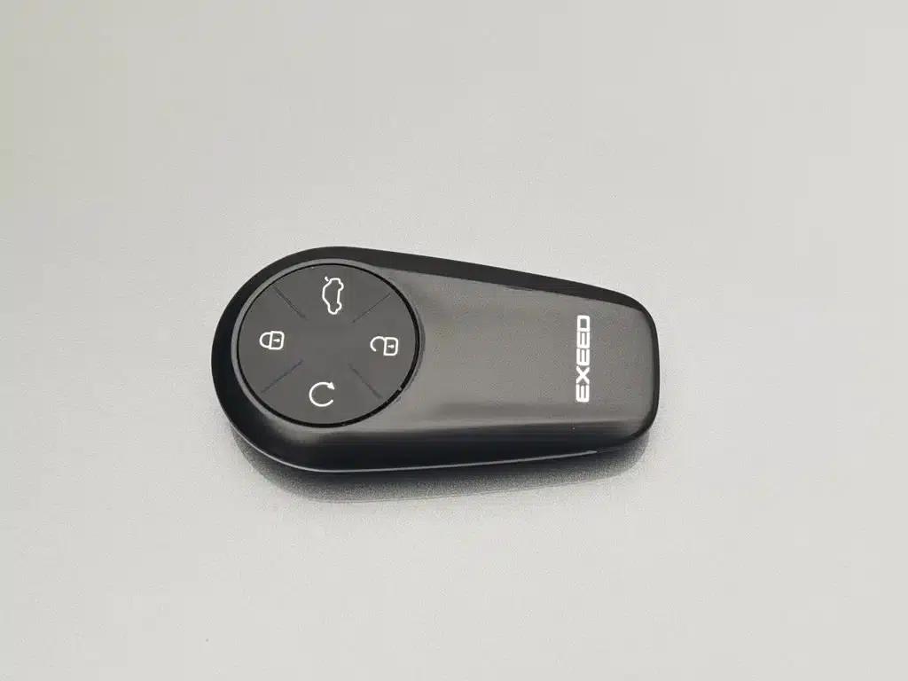 Exeed ES 2025 Range Extender Pro Highway Assist Driving — миниатюра 19
