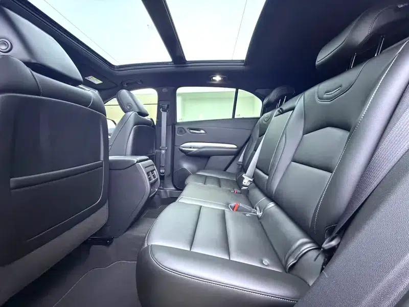 Cadillac XT4 2021 28T Two-Wheel Drive Premium Edition — миниатюра 9