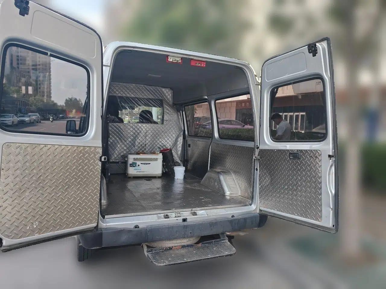 JMC Transit JMC Teshun 2.8T short-wheelbase diesel, 5 seats — миниатюра 19