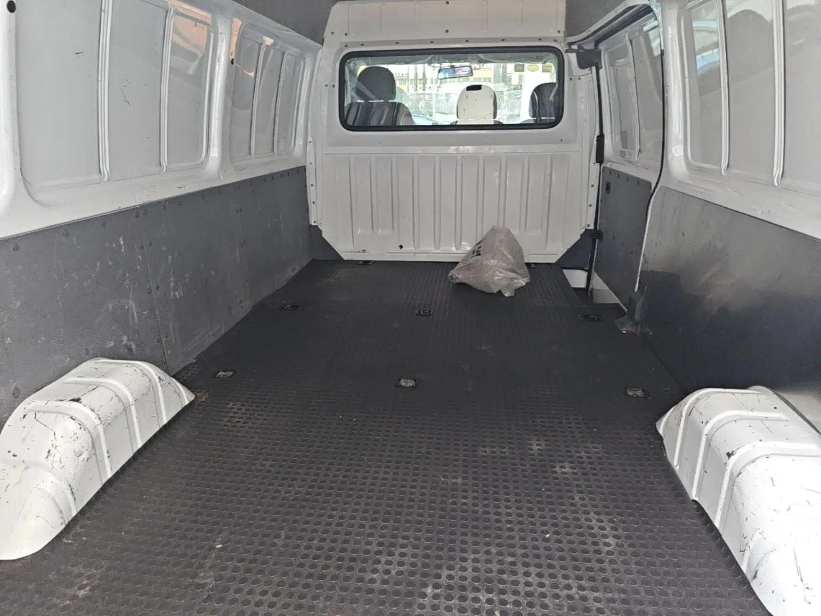 JMC Transit 2019 2.8T Commercial Version Long Wheelbase Mid-Roof 3-Seater Rear Single Tire China VI Emission Standard – JX493 — миниатюра 22