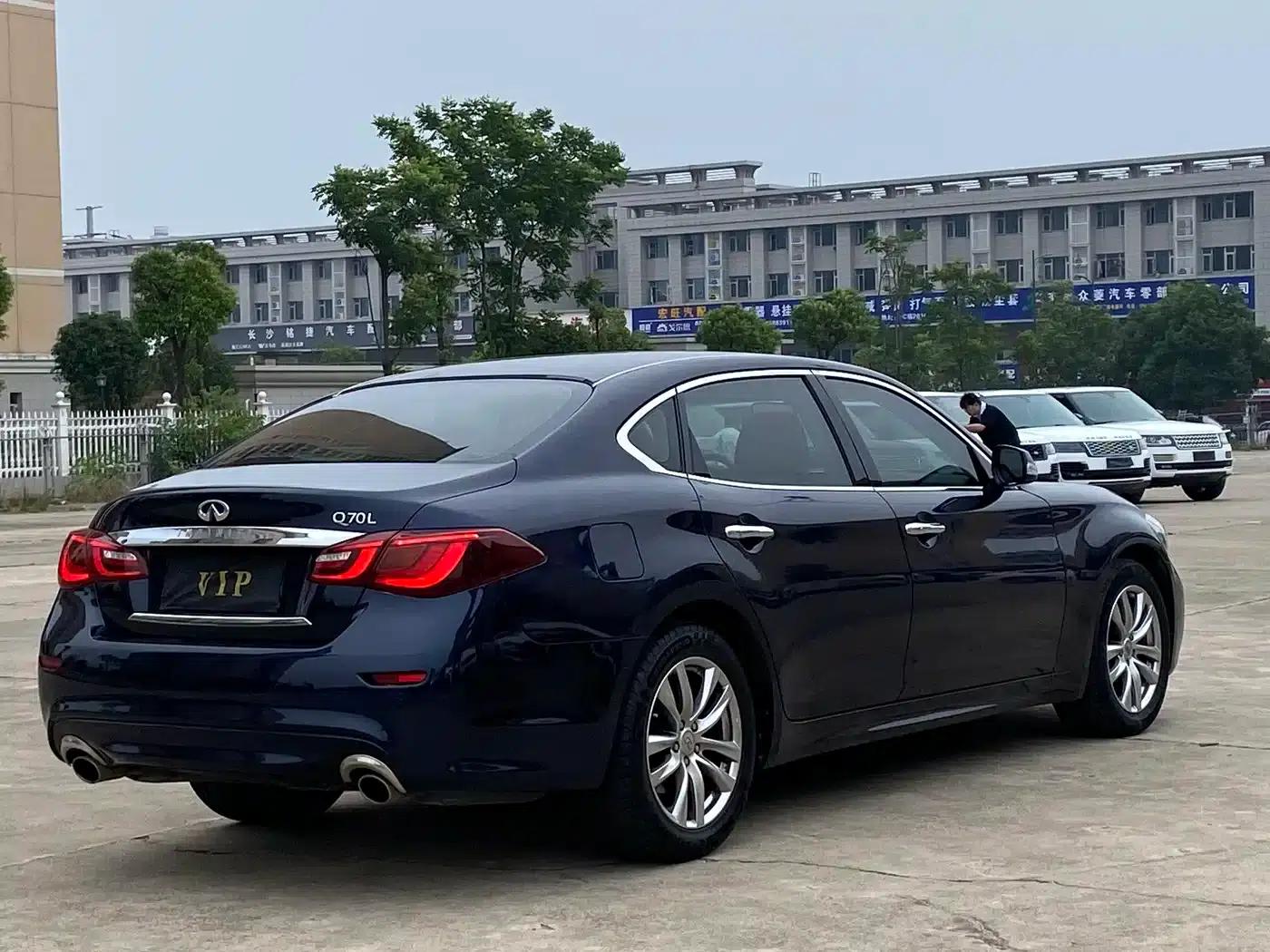 Infiniti Q70 2015 Q70L 2.5L Elite Edition — миниатюра 7