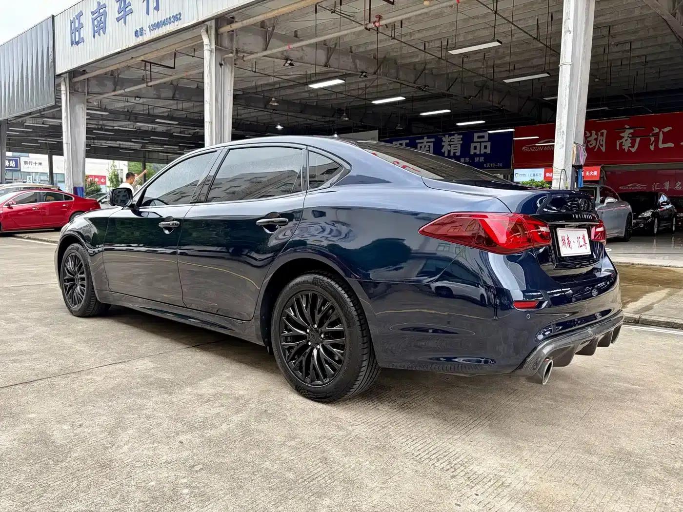 Infiniti Q70 2017 Q70L 2.5L Enjoy Edition — миниатюра 19