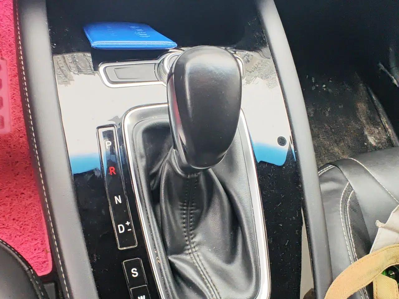 JETOUR X70 2018 1.5T Automatic YueXing Edition — миниатюра 11