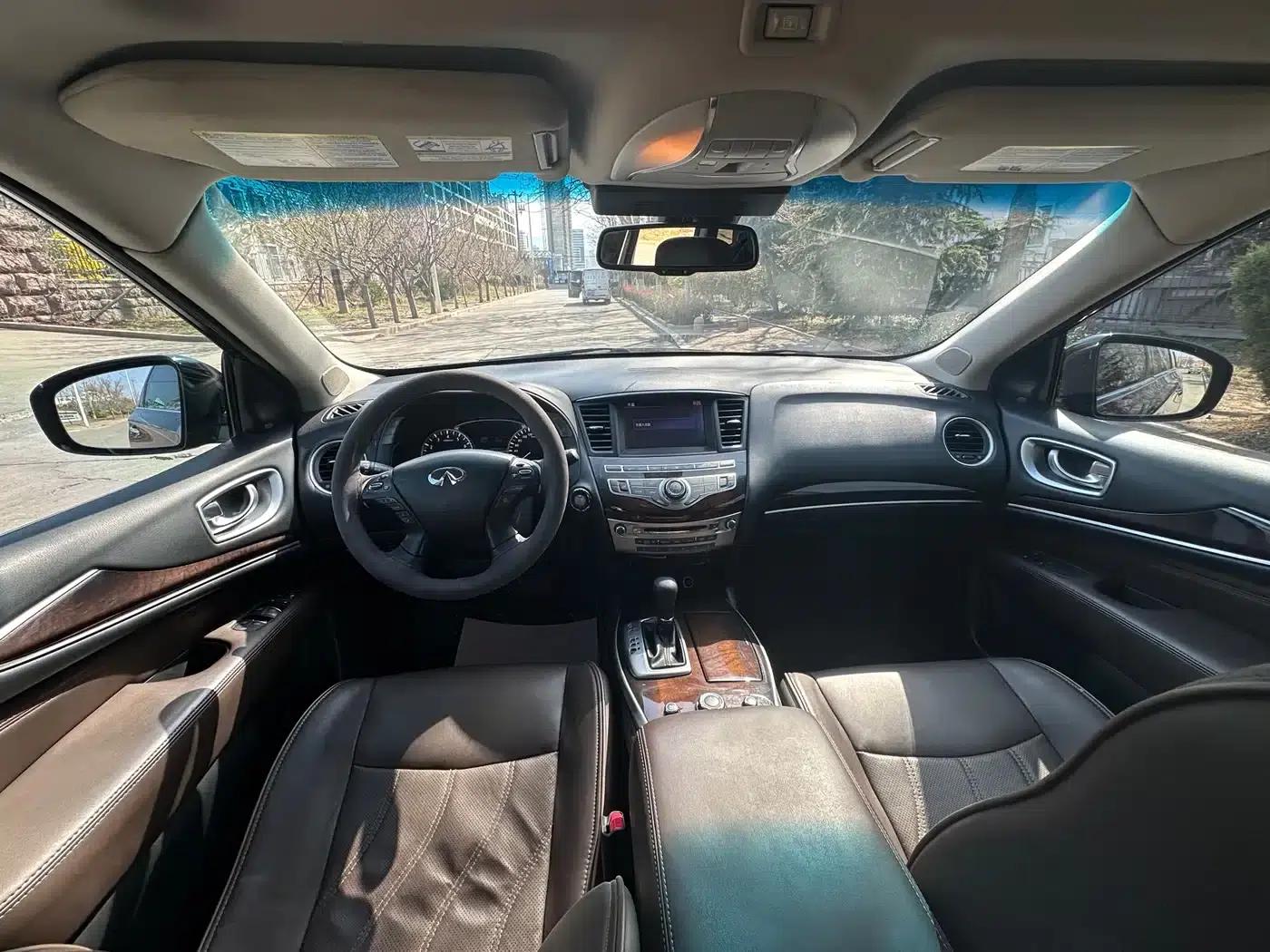 Infiniti JX 2013 JX35 AWD All-Terrain Edition — миниатюра 5