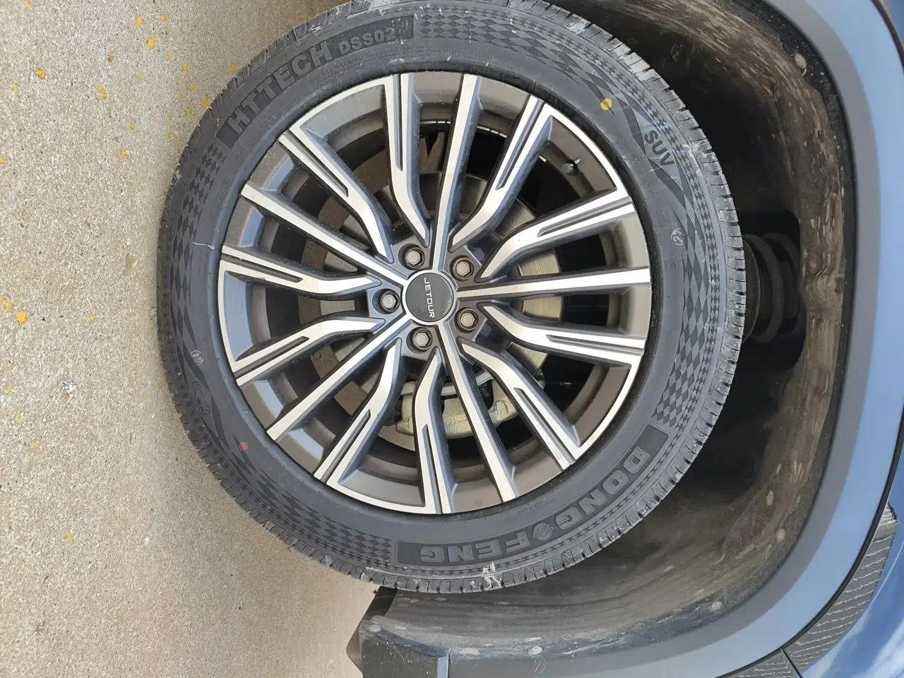 JETOUR X90 PLUS 2021 1.6TD DCT Villa 5 Seats — миниатюра 8