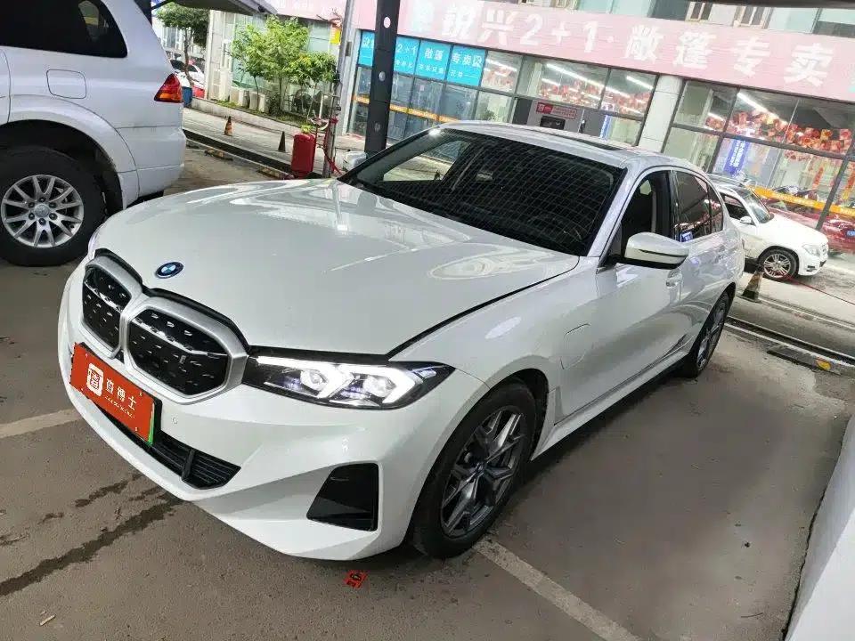 BMW i3 2024 eDrive 35L — миниатюра 1