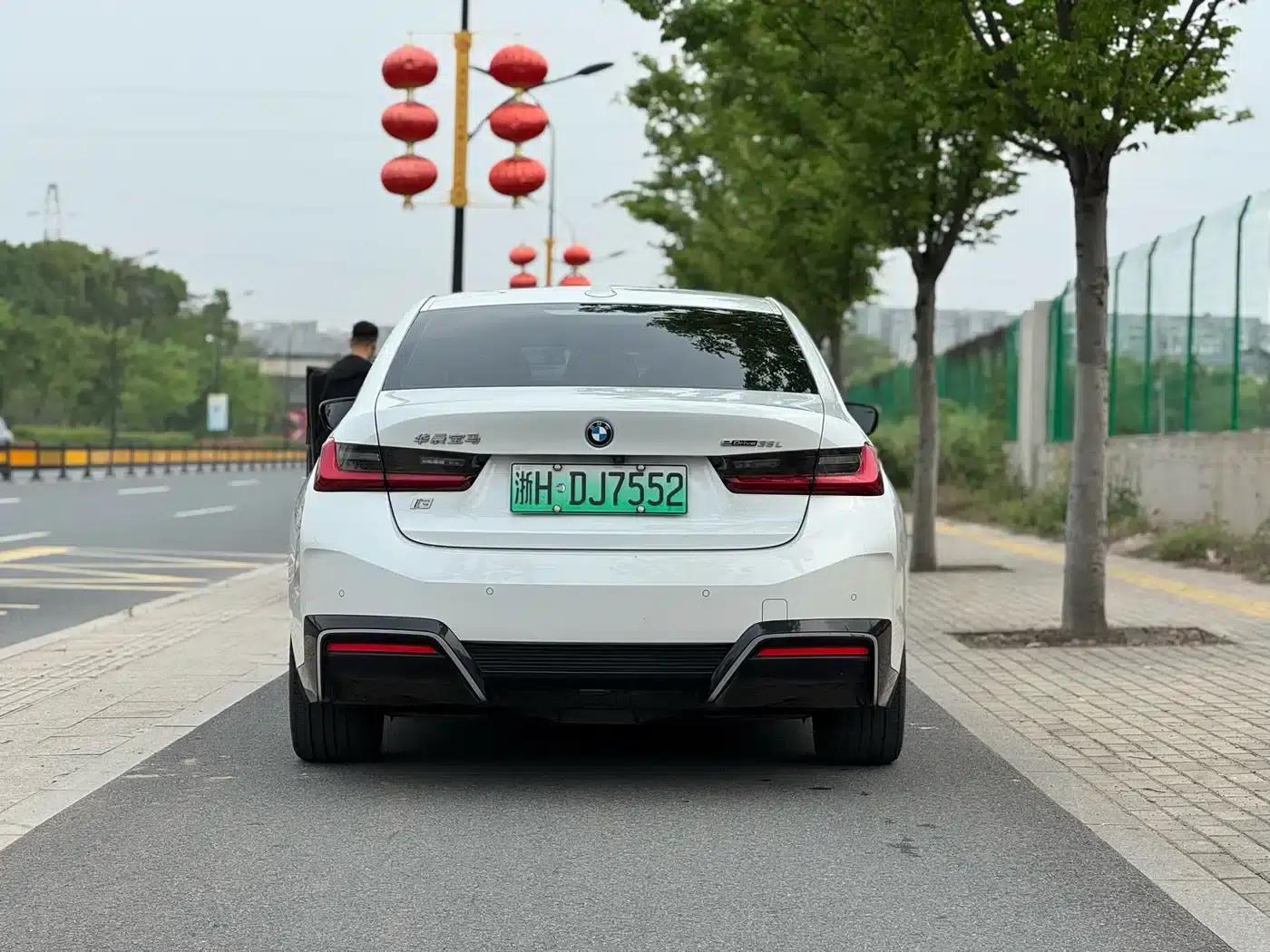 BMW i3 2022 eDrive 35L — миниатюра 6
