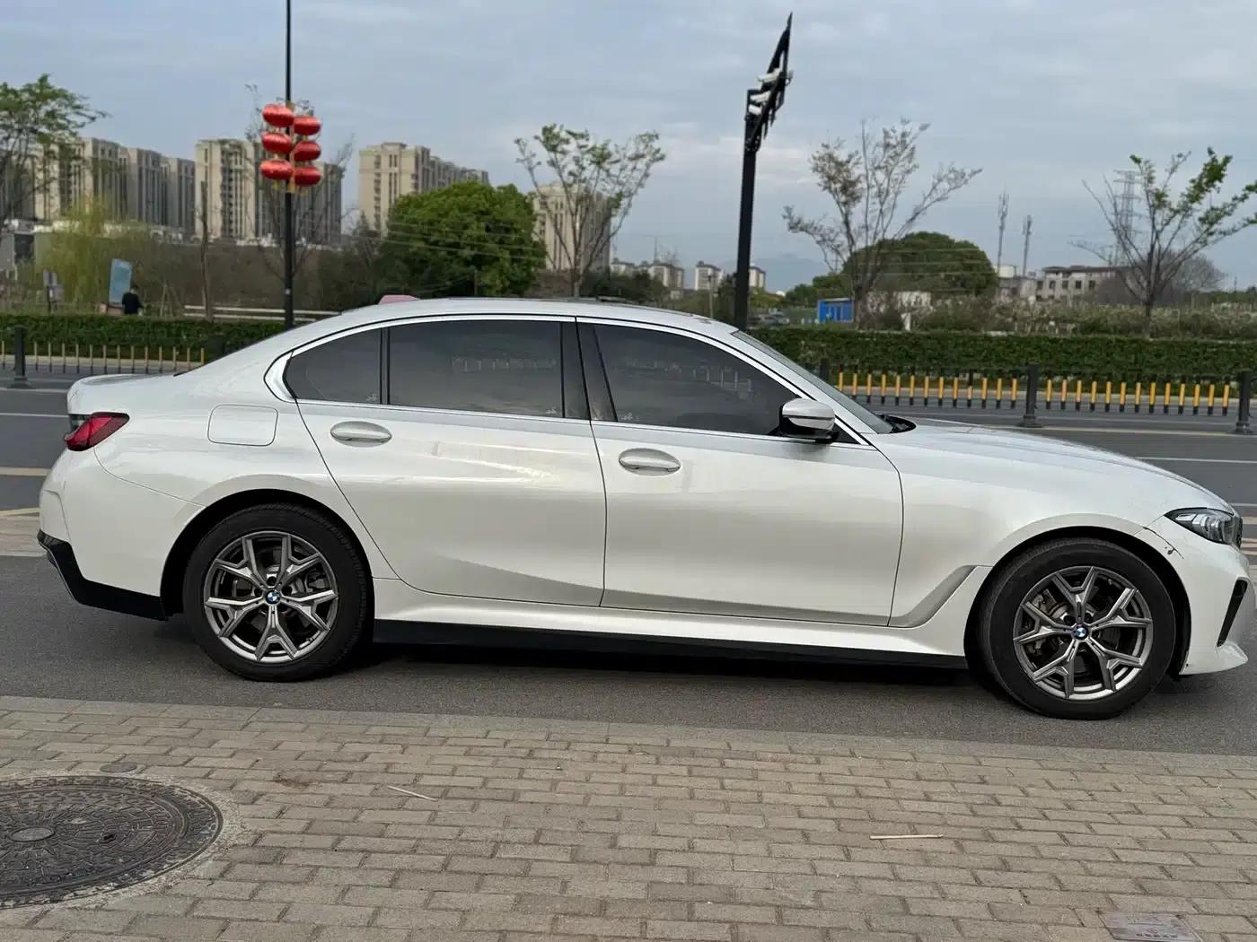 BMW i3 2025 eDrive 35 L — миниатюра 7