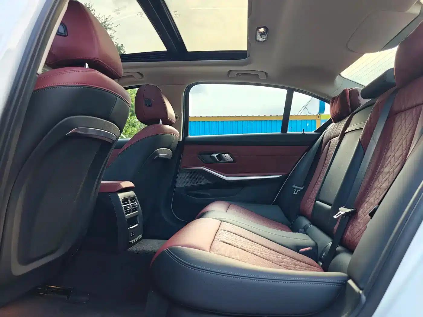 BMW i3 2022 eDrive 35L — миниатюра 21