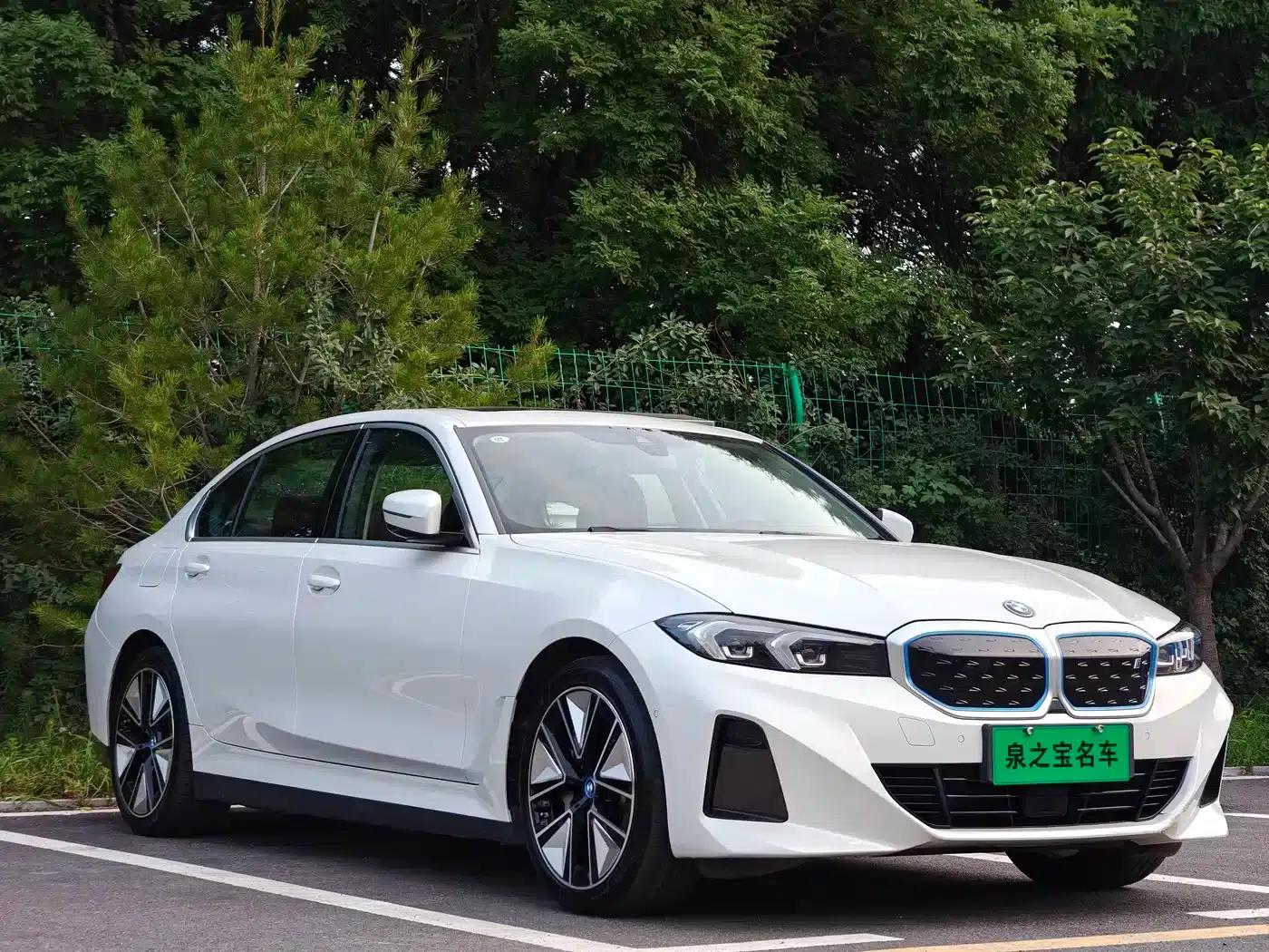 BMW i3 2022 eDrive 35L — миниатюра 4