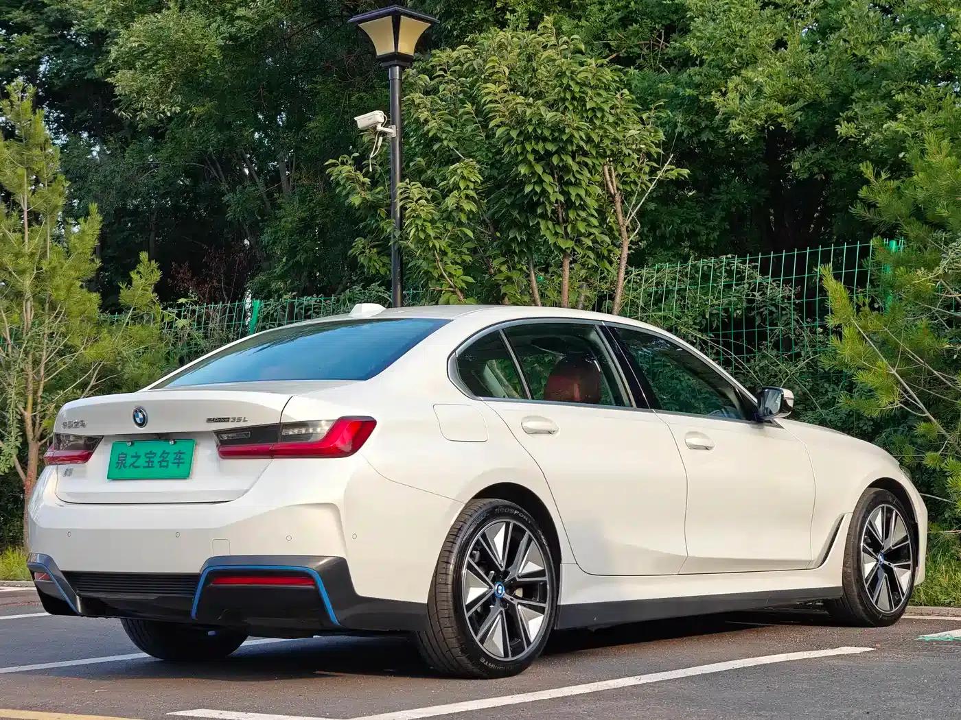 BMW i3 2022 eDrive 35L — миниатюра 7