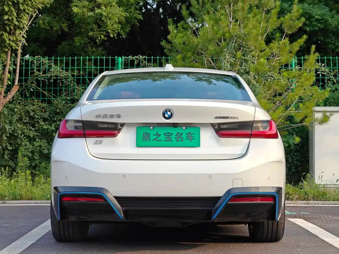 BMW i3 2022 eDrive 35L — миниатюра 8