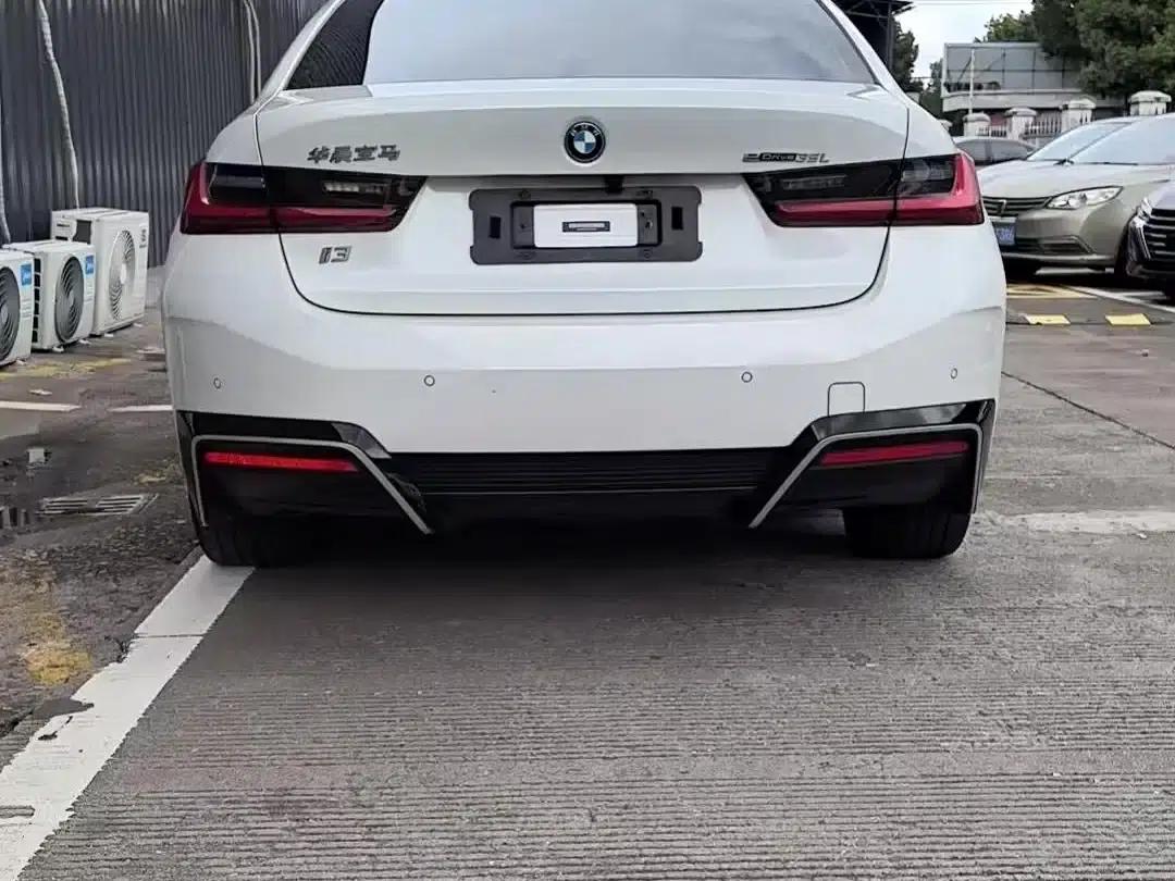BMW i3 2022 eDrive 35L — миниатюра 12
