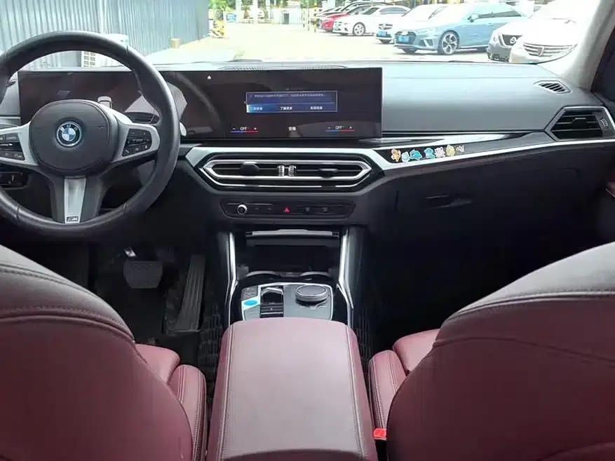 BMW i3 2022 eDrive 35L — миниатюра 5