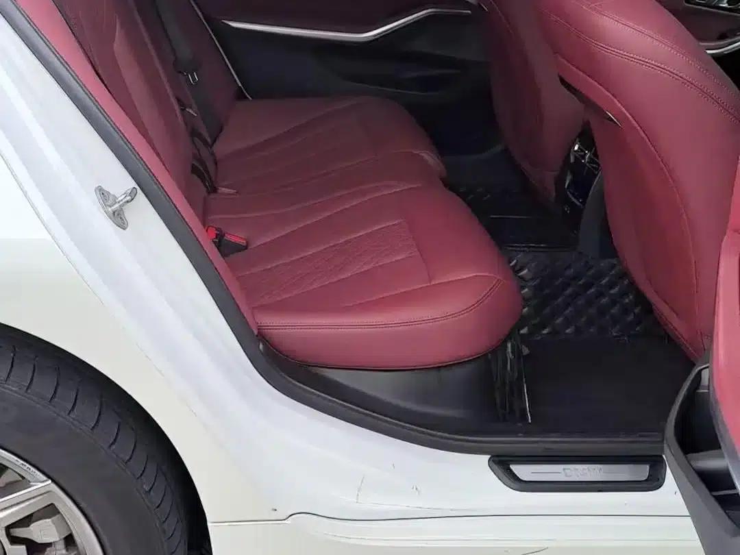 BMW i3 2022 eDrive 35L — миниатюра 10