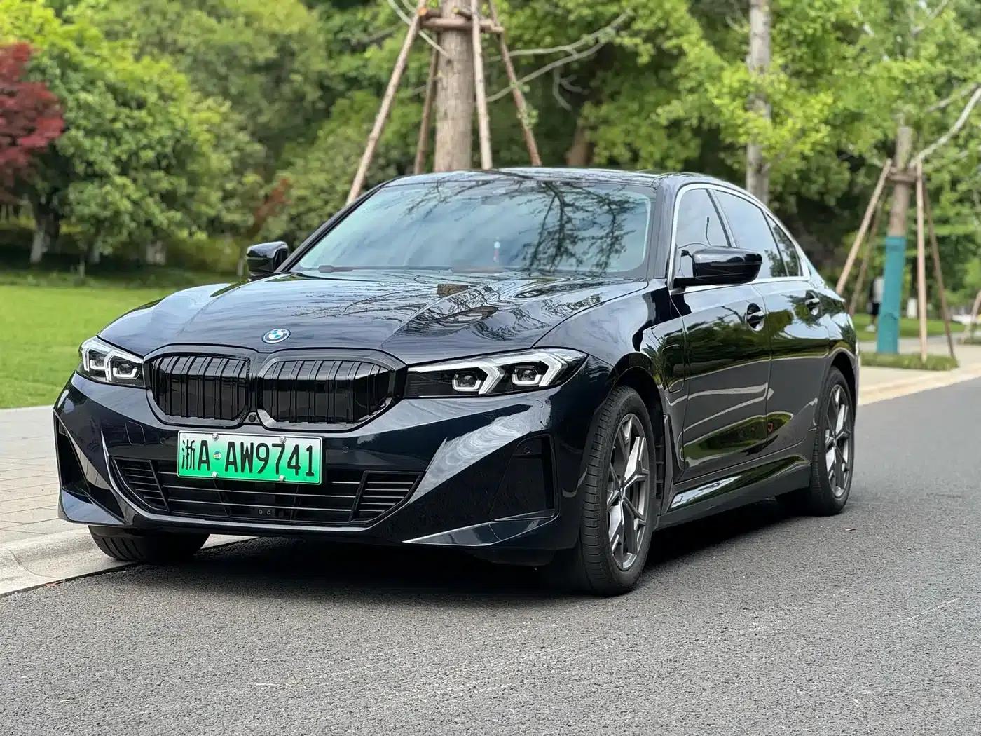 BMW i3 2024 eDrive 35L — миниатюра 1