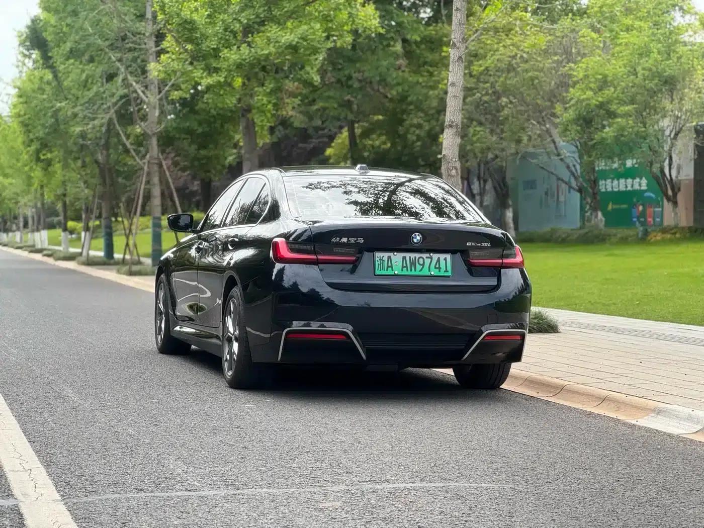 BMW i3 2024 eDrive 35L — миниатюра 7