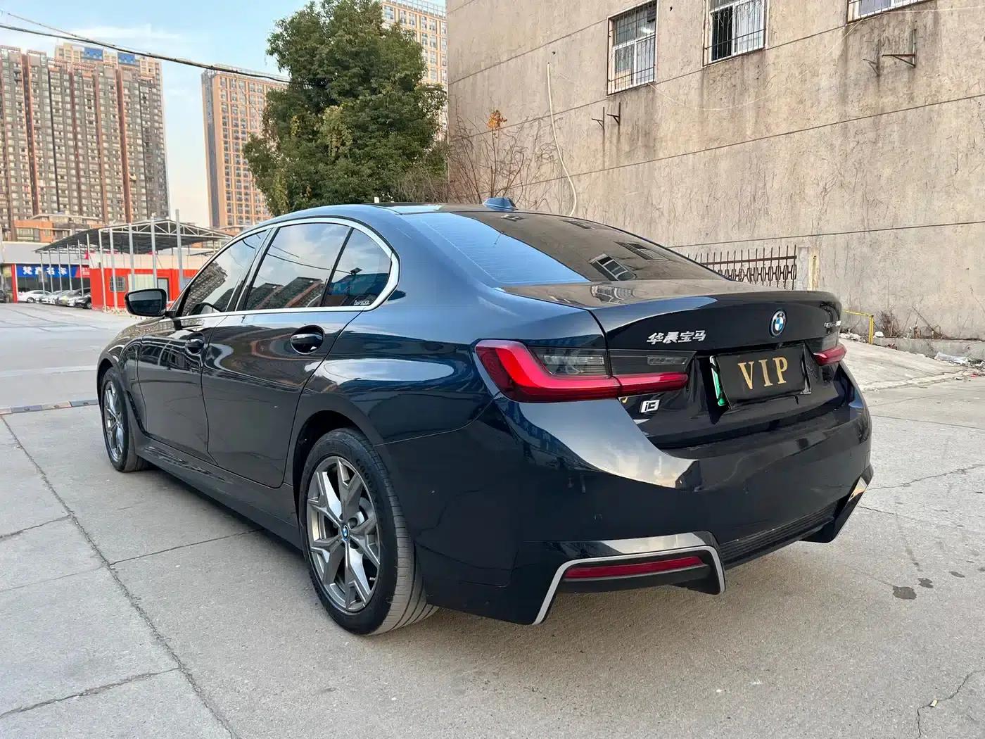 BMW i3 2022 eDrive 35L — миниатюра 13