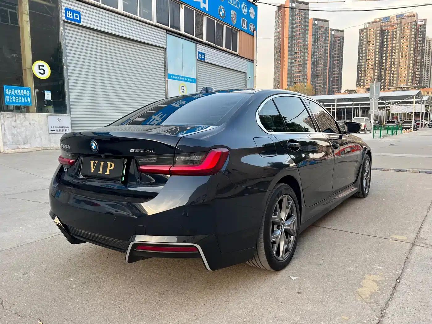 BMW i3 2022 eDrive 35L — миниатюра 15