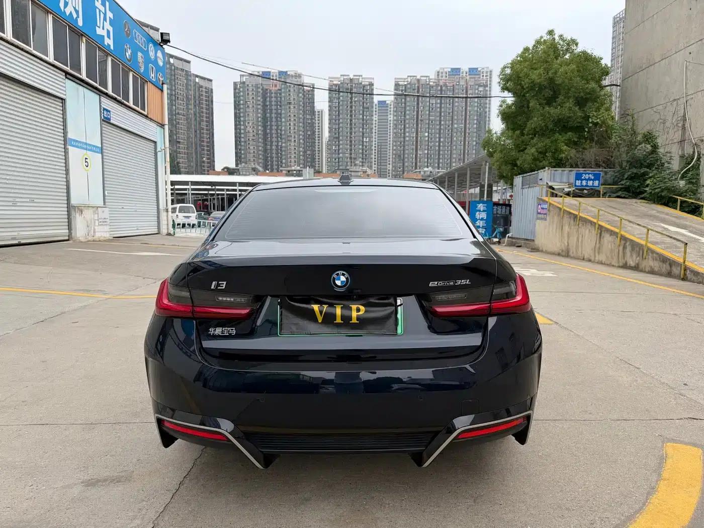 BMW i3 2025 eDrive 35 L — миниатюра 14