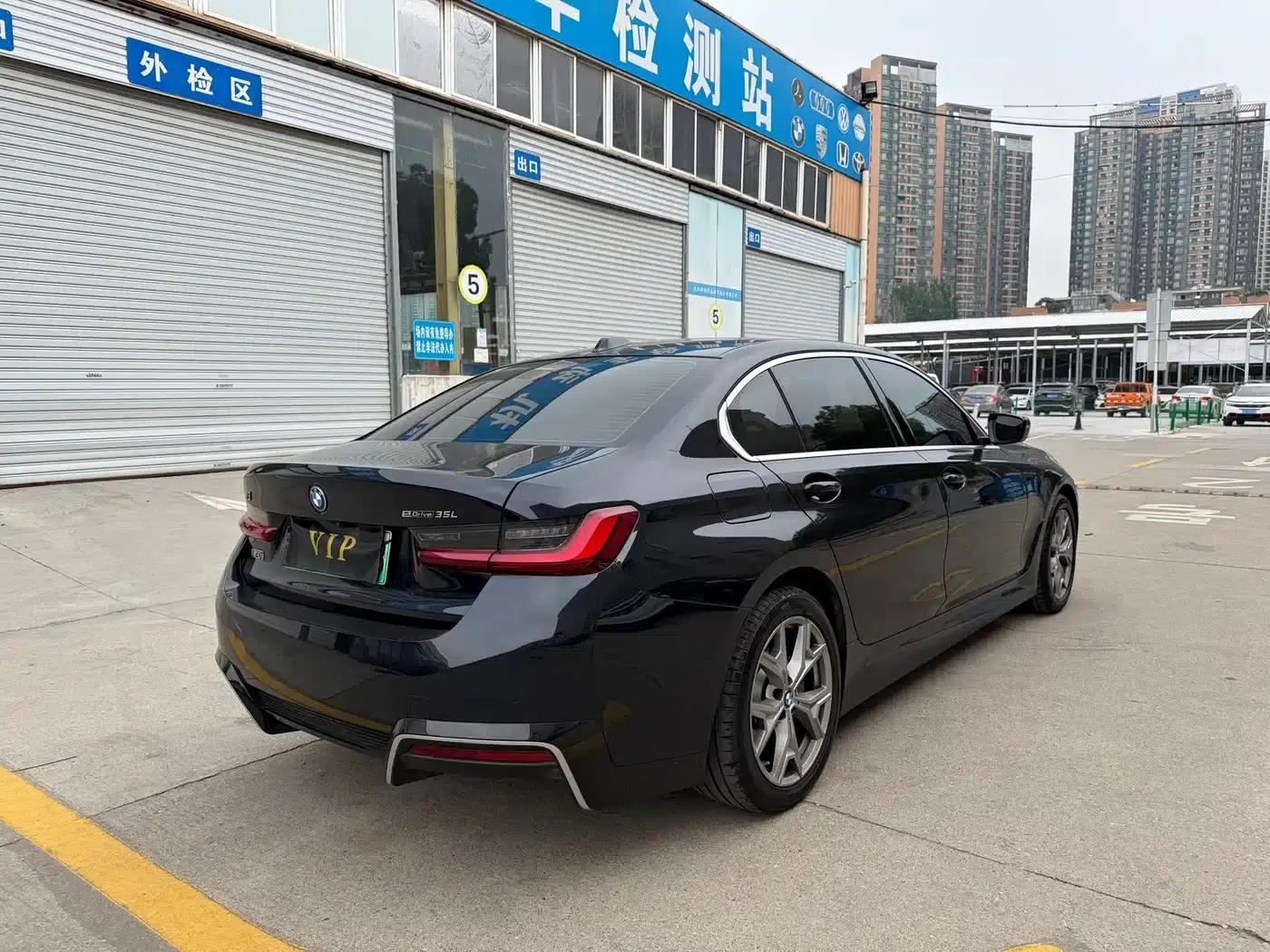 BMW i3 2025 eDrive 35 L — миниатюра 15