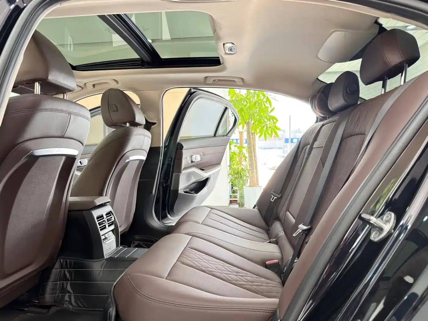 BMW i3 2024 eDrive 35L — миниатюра 6