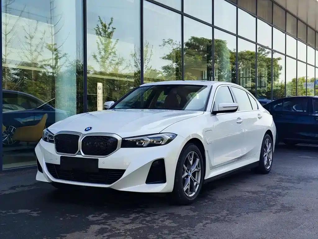 BMW i3 2026 eDrive 35L — миниатюра 1