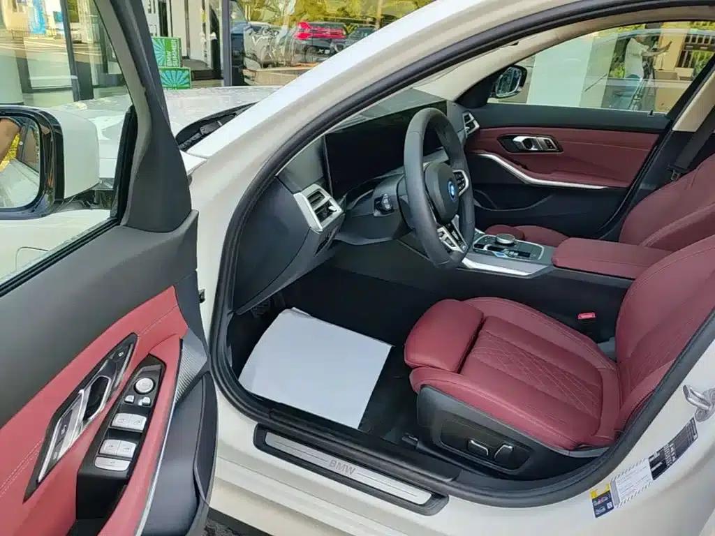 BMW i3 2026 eDrive 35L — миниатюра 16