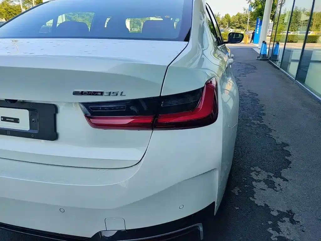 BMW i3 2026 eDrive 35L — миниатюра 8