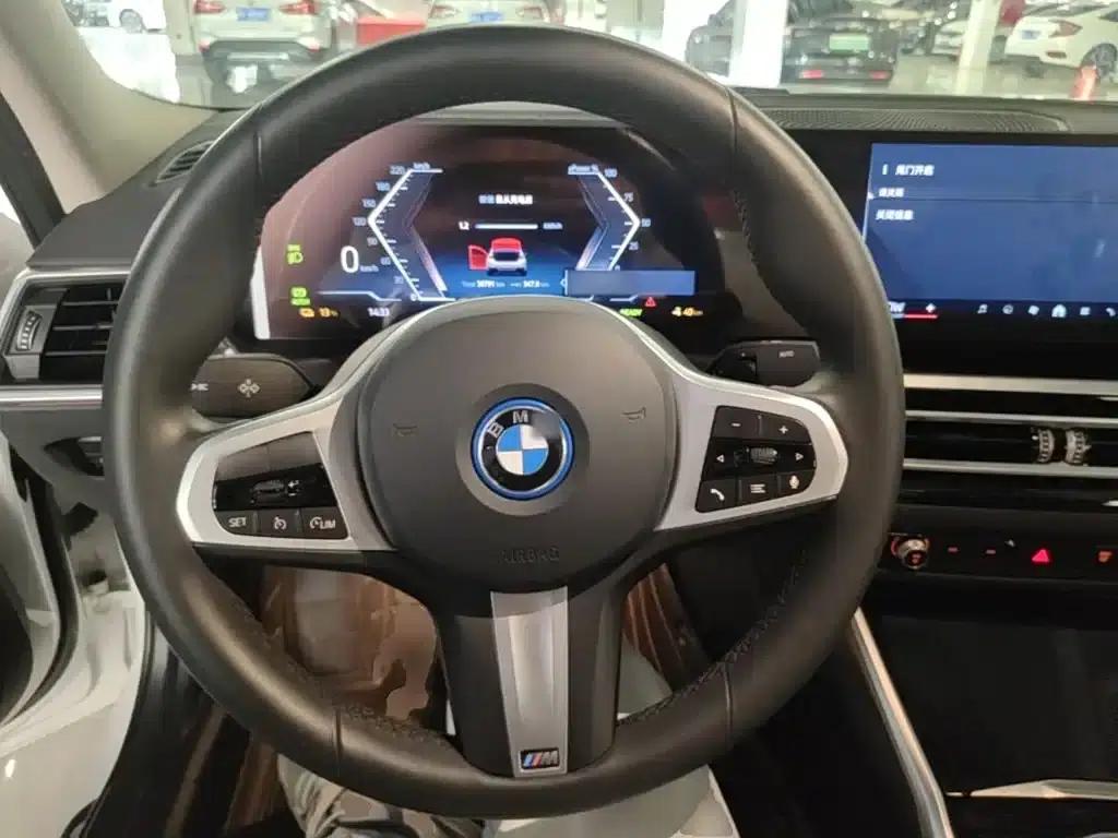 BMW i3 2024 eDrive 35L — миниатюра 11