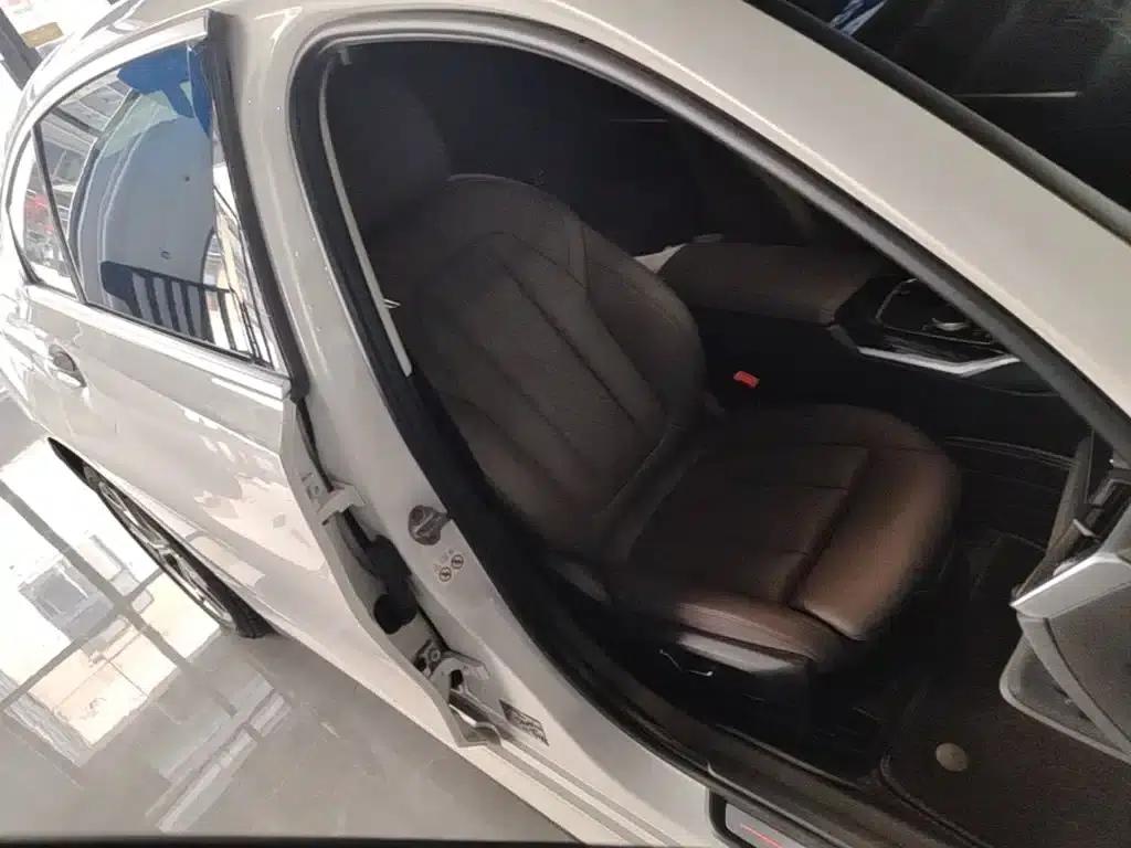 BMW i3 2024 eDrive 35L — миниатюра 25