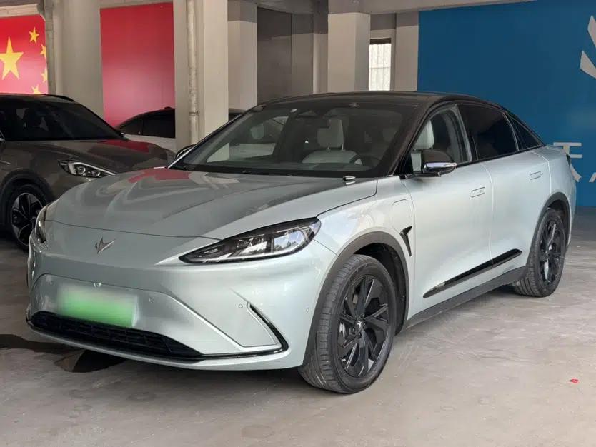ARCFOX Alpha S 2023 735E+ Forest Edition 160kW — миниатюра 1
