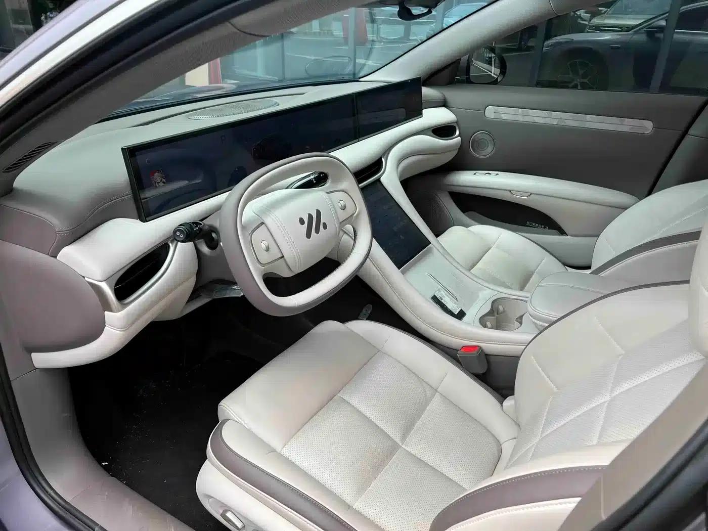 Zhiji L6 2025 Max+ — миниатюра 2