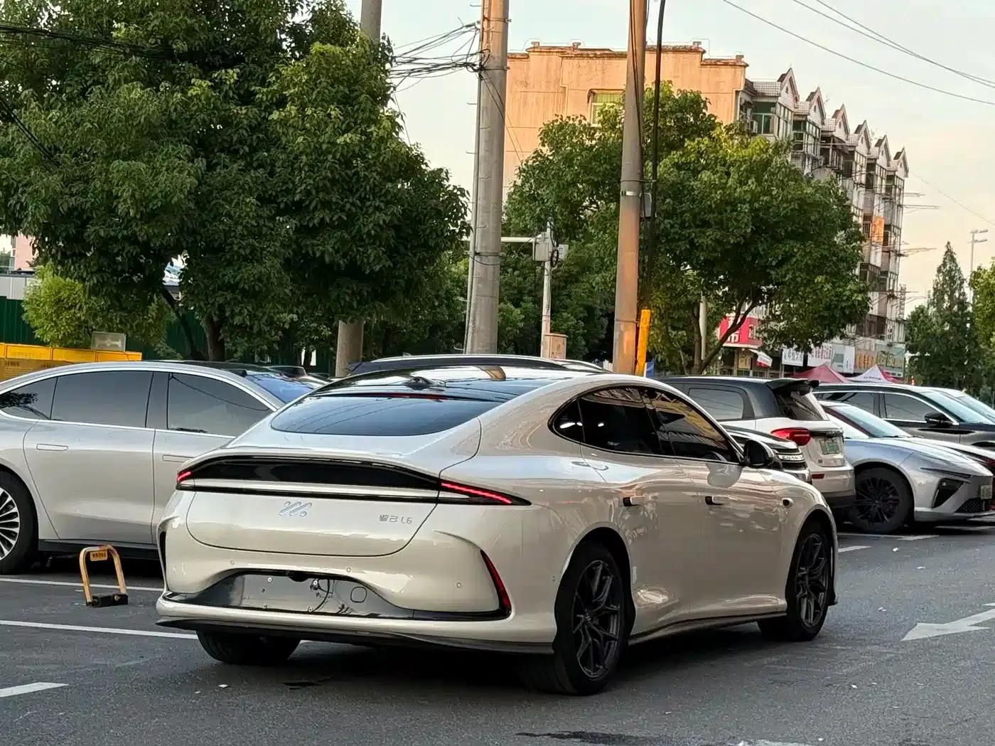 Zhiji L6 2024 Max Standard Edition — миниатюра 4