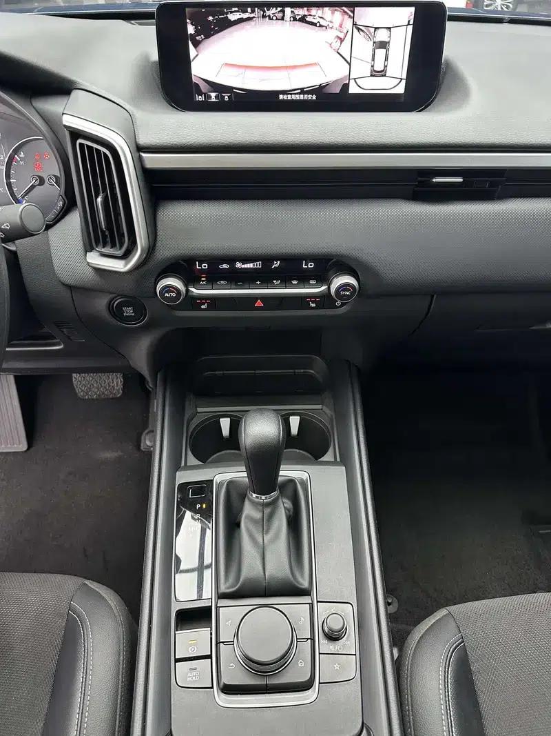 Mazda CX-50 2023 2.0L Automatic Leading Edition — миниатюра 12
