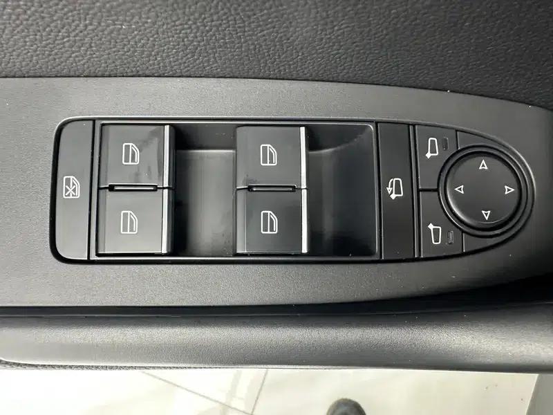 Mazda CX-50 2023 2.0L Automatic Leading Edition — миниатюра 17