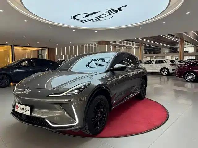 2023 Smart LS7 100kWh Lux Rear-Wheel Drive Edition