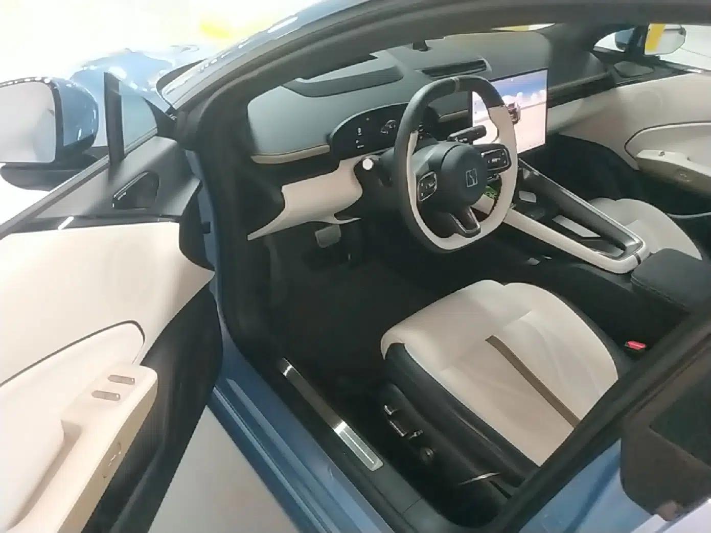 Zeekr 007GT 2025 Rear-Drive Intelligent Driving Version 75 kWh — миниатюра 18
