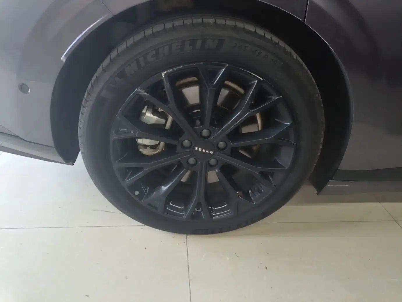 Zeekr 007GT 2025 Rear-Drive Intelligent Driving Version 75 kWh — миниатюра 11