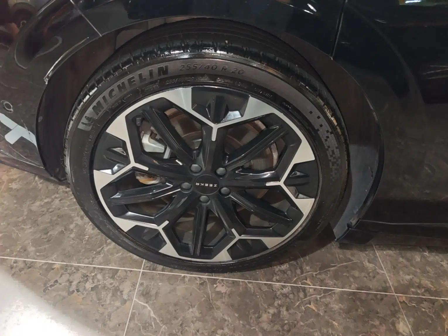 Zeekr 007GT 2025 Rear-Drive Intelligent Driving Version 75 kWh — миниатюра 11