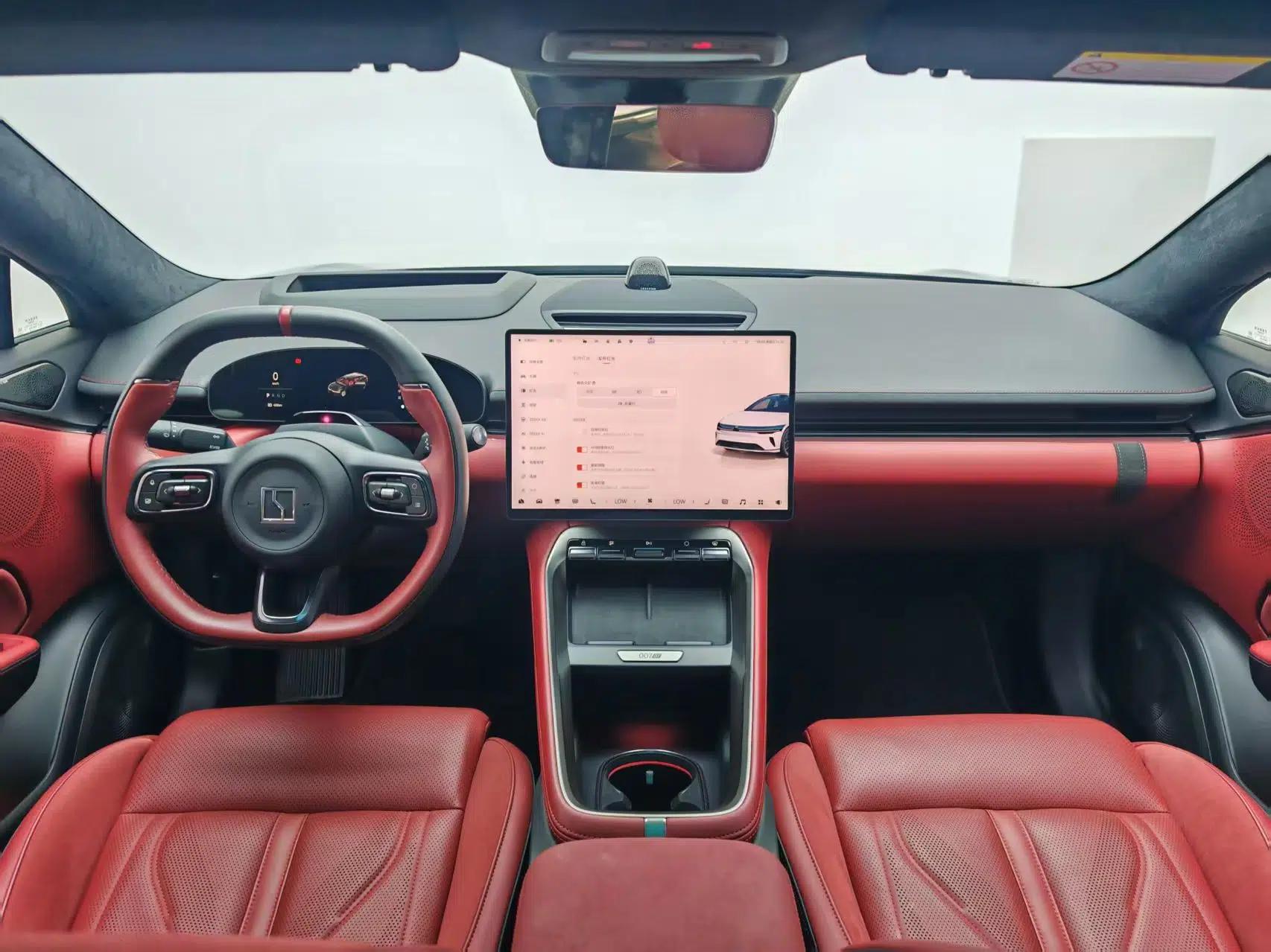 Zeekr 007GT 2025 Rear-Drive Intelligent Driving Version 75 kWh — миниатюра 12