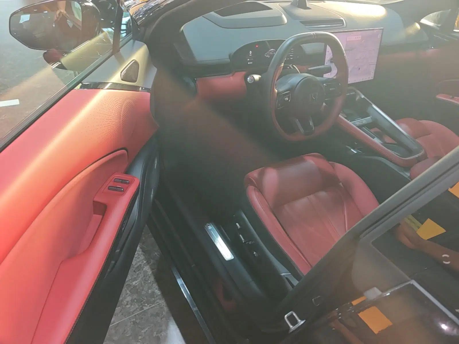 Zeekr 007GT 2025 Rear-Drive Intelligent Driving Version 75 kWh — миниатюра 18