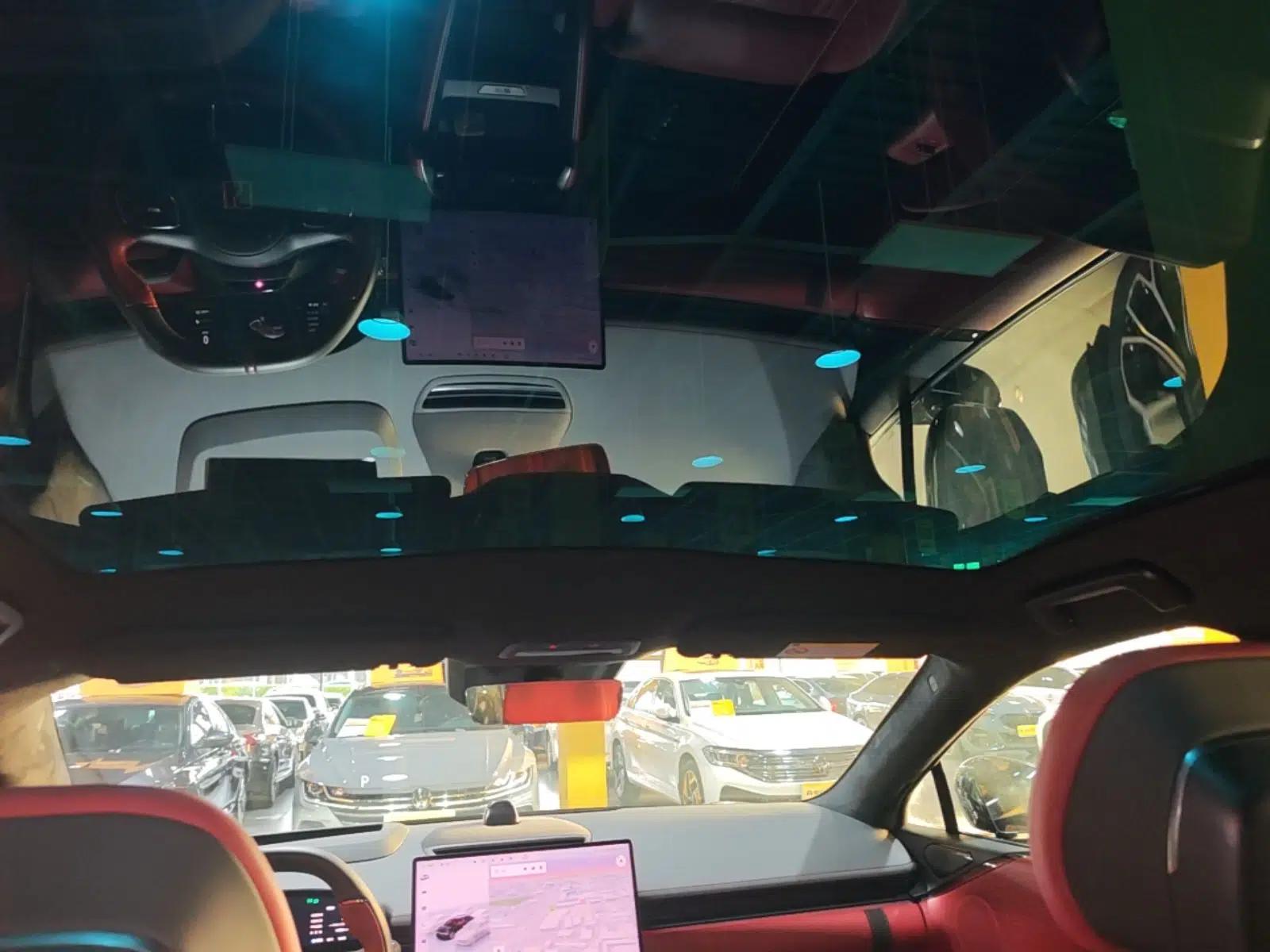 Zeekr 007GT 2025 Rear-Drive Intelligent Driving Version 75 kWh — миниатюра 21
