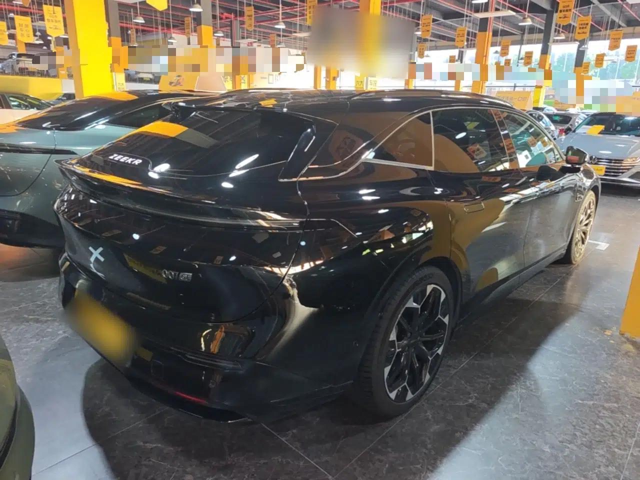 Zeekr 007GT 2025 Rear-Drive Intelligent Driving Version 75 kWh — миниатюра 6