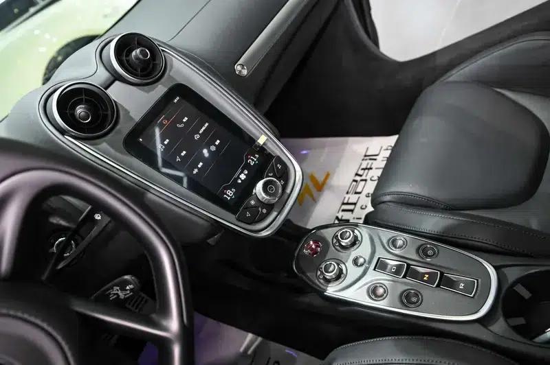 McLaren GT 2019 4.0T Standard Edition — миниатюра 25